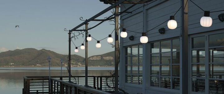 Luminaire extérieur : sélection d'éclairages pour illuminer son jardin  Luminaire  exterieur mural, Luminaire exterieur, Luminaire exterieur design