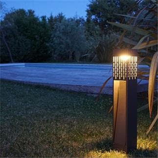 PASSAGE Borne d'extérieur LED solaire Aluminium H60cm Noir Charbon Maiori -  LightOnline